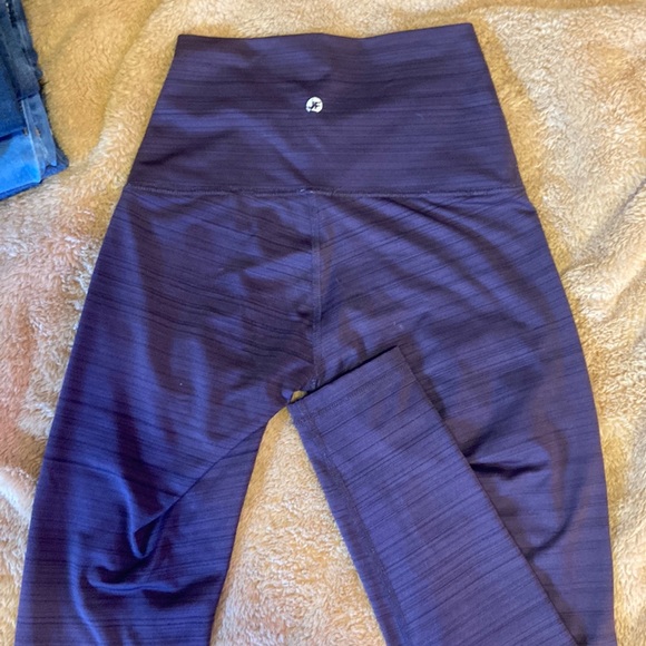 Leggings - Picture 1 of 3